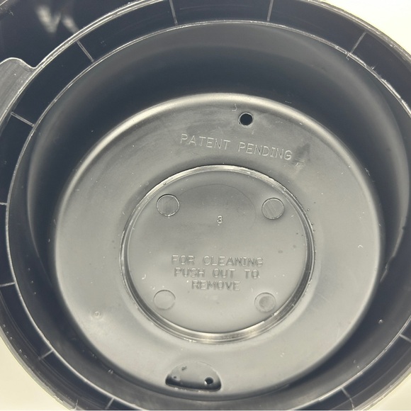 Tim Hortons Mega 64 oz. Insulated Plastic To Go Travel Coffee Mug 9.5" Tall - Picture 7 of 10